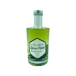 Rhum Arrangé Lemon kush aux notes d'agrumes.